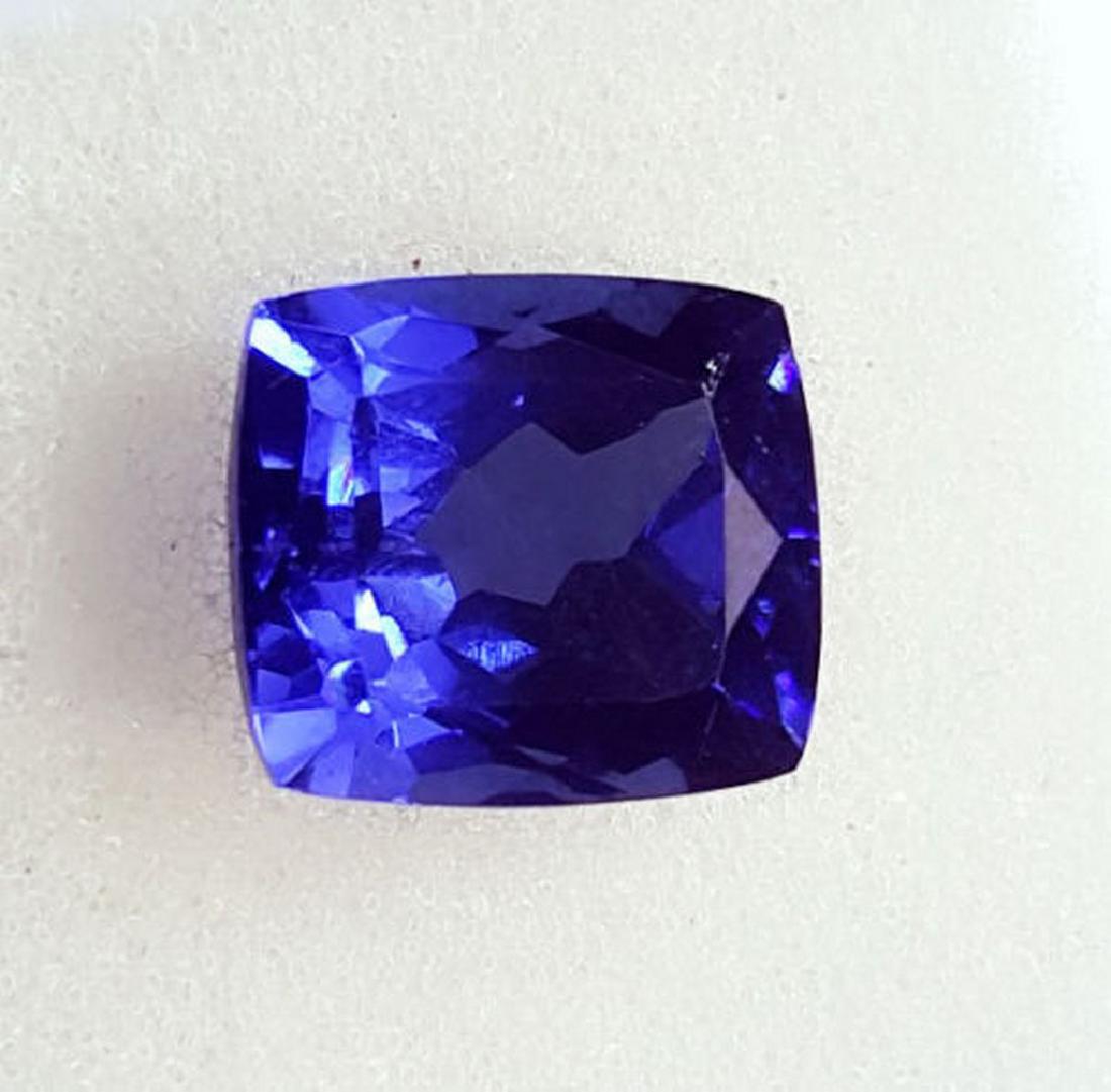 8.77 Ct Natural Tanzanite Certified GGL (1 of 4)