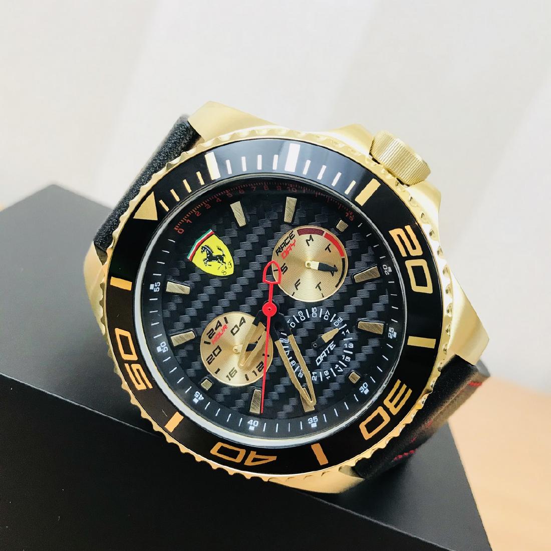 Scuderia Ferrari – Men’s Gold Plated Big Watch (1 of 10)