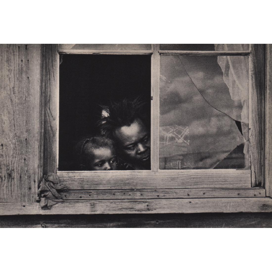 BEN SHAHN - Untitled FSA picture: Artist: BEN SHAHN Print Title: Untitled FSA picture Medium: Sheet-Fed Gravure Printing Date: 1939 Printed in USA Image Size: 8.25 x 5.25 inches Ben Shahn (1898-1969) was a Lithuanian-born American art