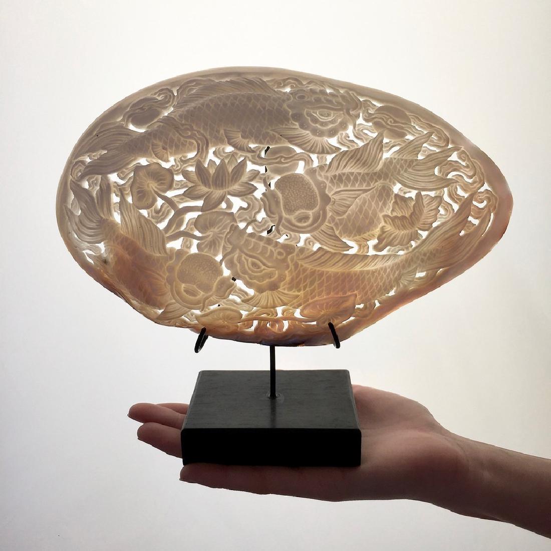 Large engraved mother of pearl shell - Japanese KOI (1 of 9)