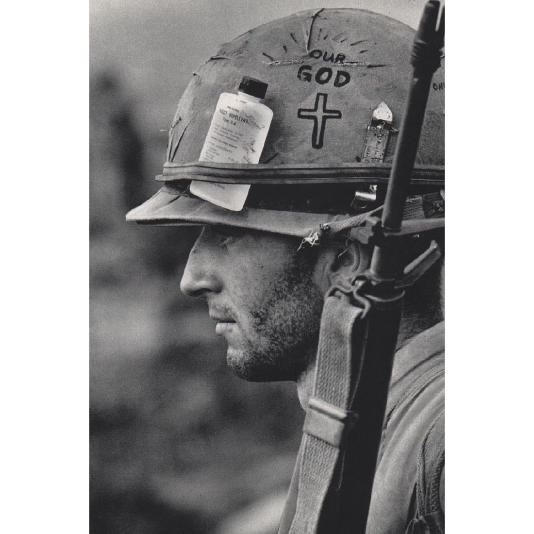 DAVID DUNCAN - DMZ, Korea 1967: Artist: DAVID DUNCAN Print Title: DMZ, Korea 1967 Medium: Sheet-Fed Gravure Printing Date: 1974 Printed in Switzerland Image size approx. 6.5 X 10 inches David Douglas Duncan (b. 1916) is an American