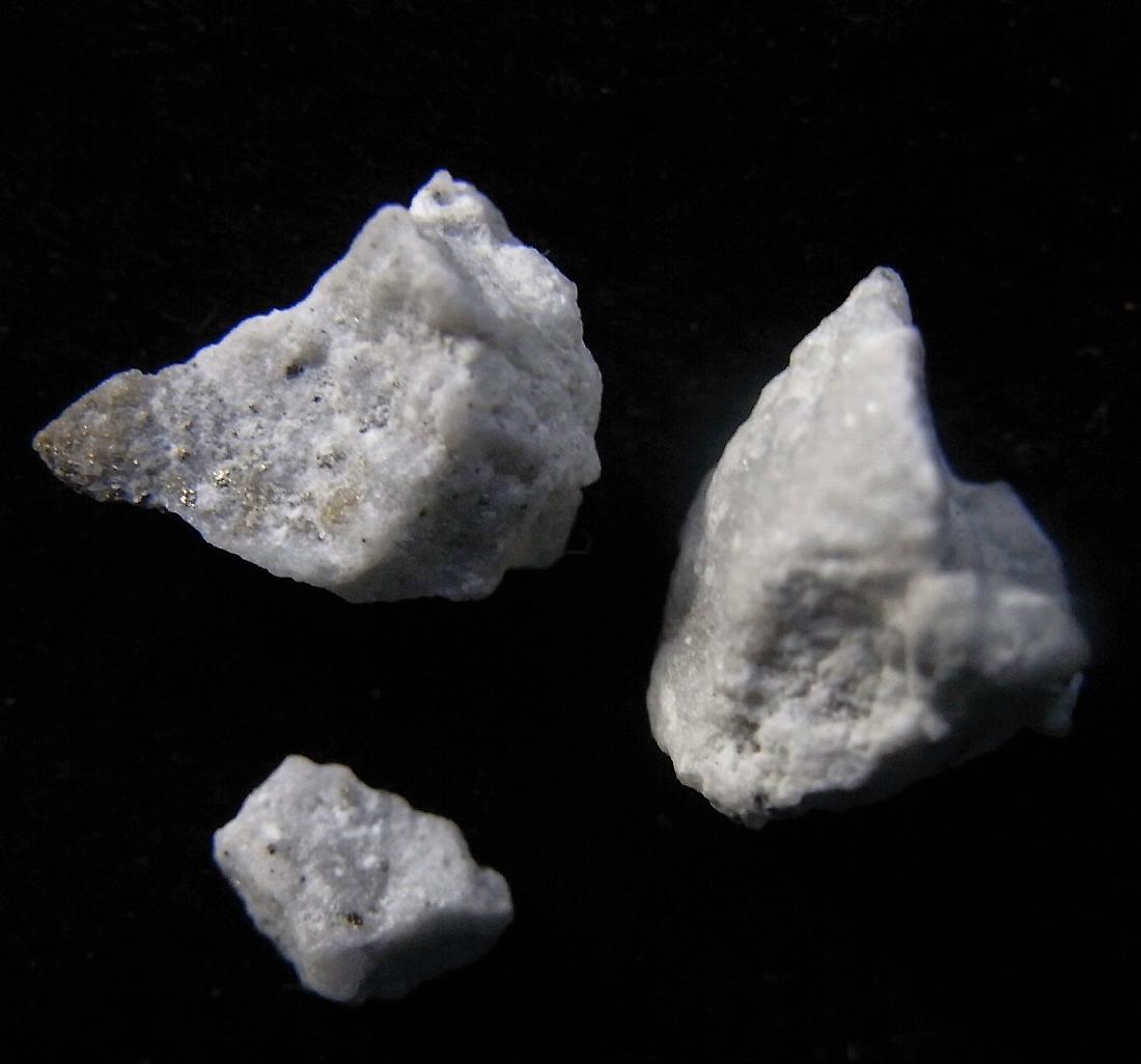 Gold - 3 specimens (1 of 7)