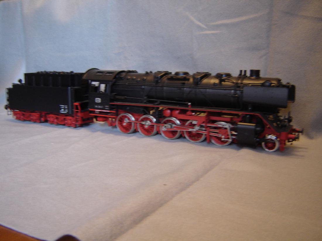 Aster gauge 1 (Made in Japan), DB BR 44 2-10-0: Aster gauge 1 (Made in Japan), DB BR 44 2-10-0 locomotive, electric version. all brass and steel, c10 Please note that this lot has a confidential reserve. When you leave a bid in advance of the aucti