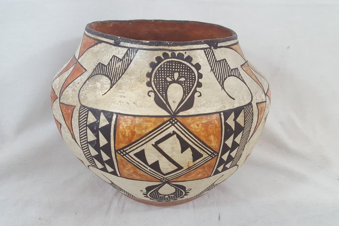 Acoma Pueblo Coiled and Decorated Large Jar Ca 1920's (1 of 5)