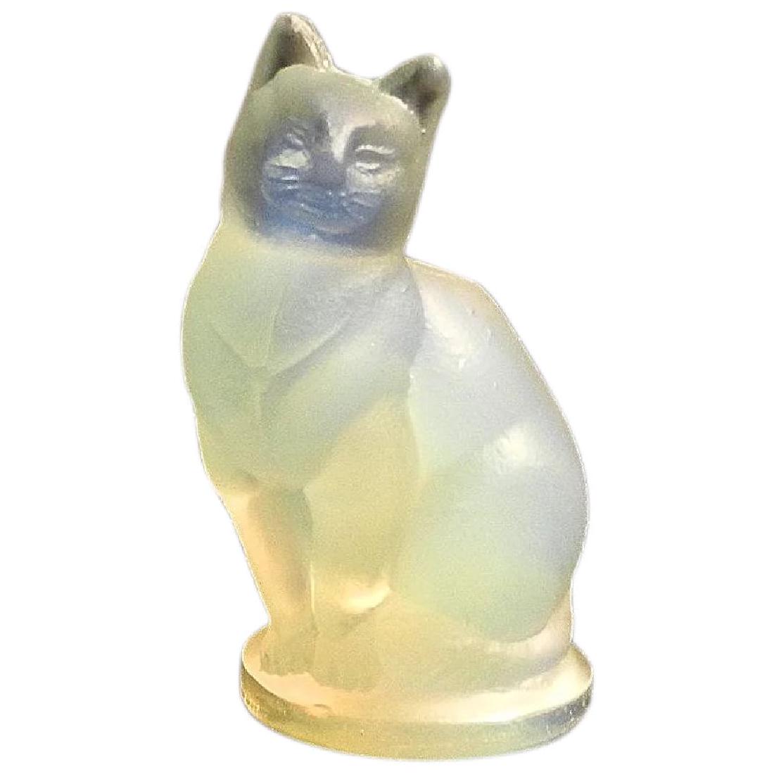 Vintage Sabino Art Glass Opalescent Small Cat (1 of 6)