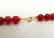 19,2 kt - Red coral necklace 8 mm - gold clasp ring - 8