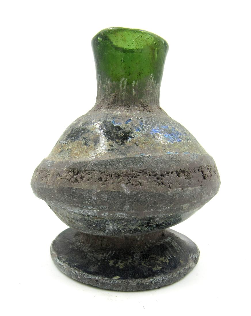 Ancient Roman / Byzantine Glass Flask: Ancient Roman / Byzantine Glass Flask Date: Circa 400 – 800 AD Ancient Roman Glass Flask. This item has been repaired. This item has been professionally cleaned to show original details, and include