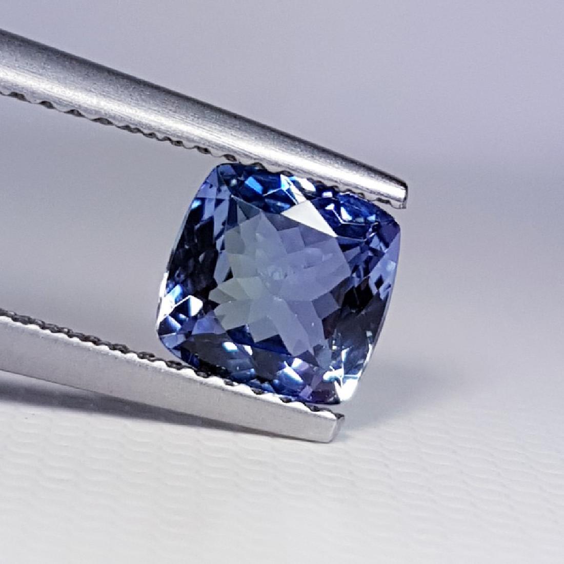 "IGI CERTIFIED" Tanzanite - 1.12 ct (1 of 5)