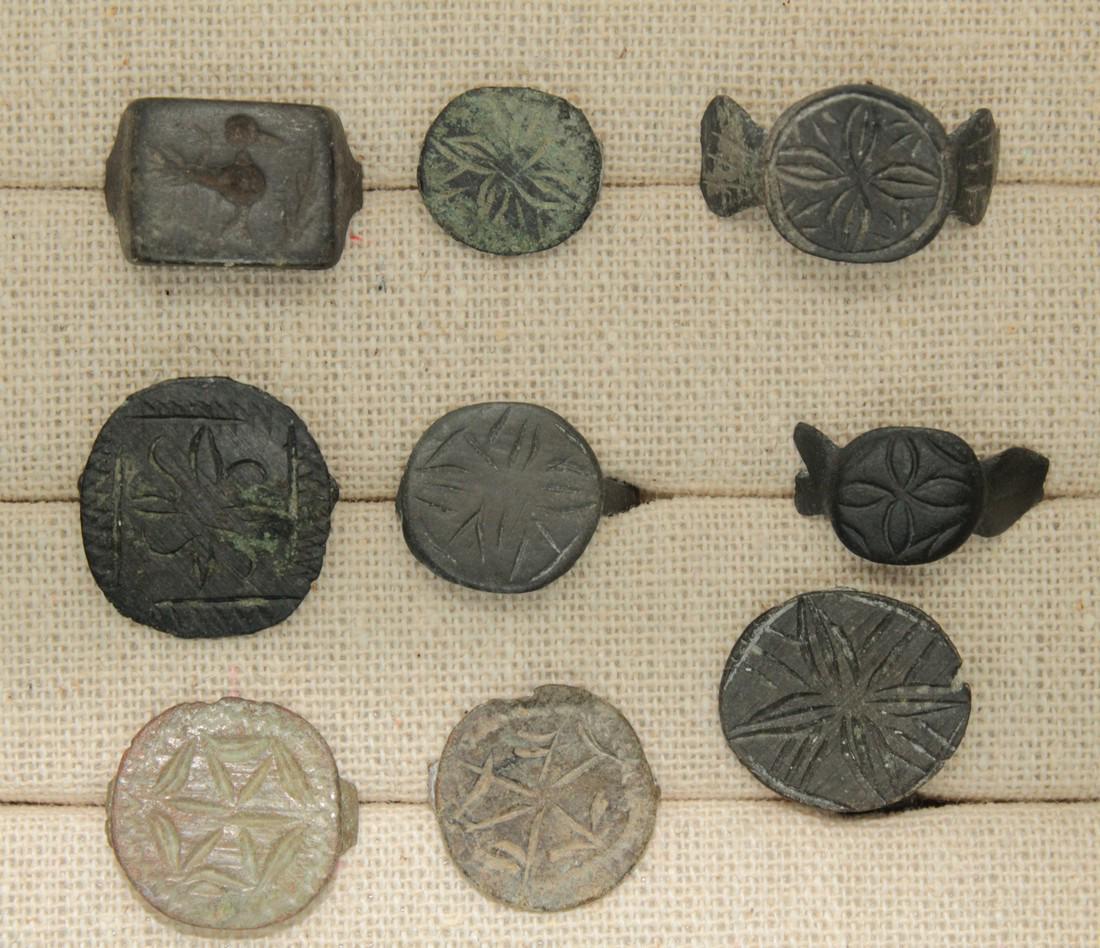 Early Medieval and Medieval Shield of Rings (9): Early medieval and medieval shield of rings (9) Origin: Europe Period: 4th century -14th century AD Materials: Bronze Size: 9-20 mm Place of discovery - Ukraine, Ukrainian private collection Please no