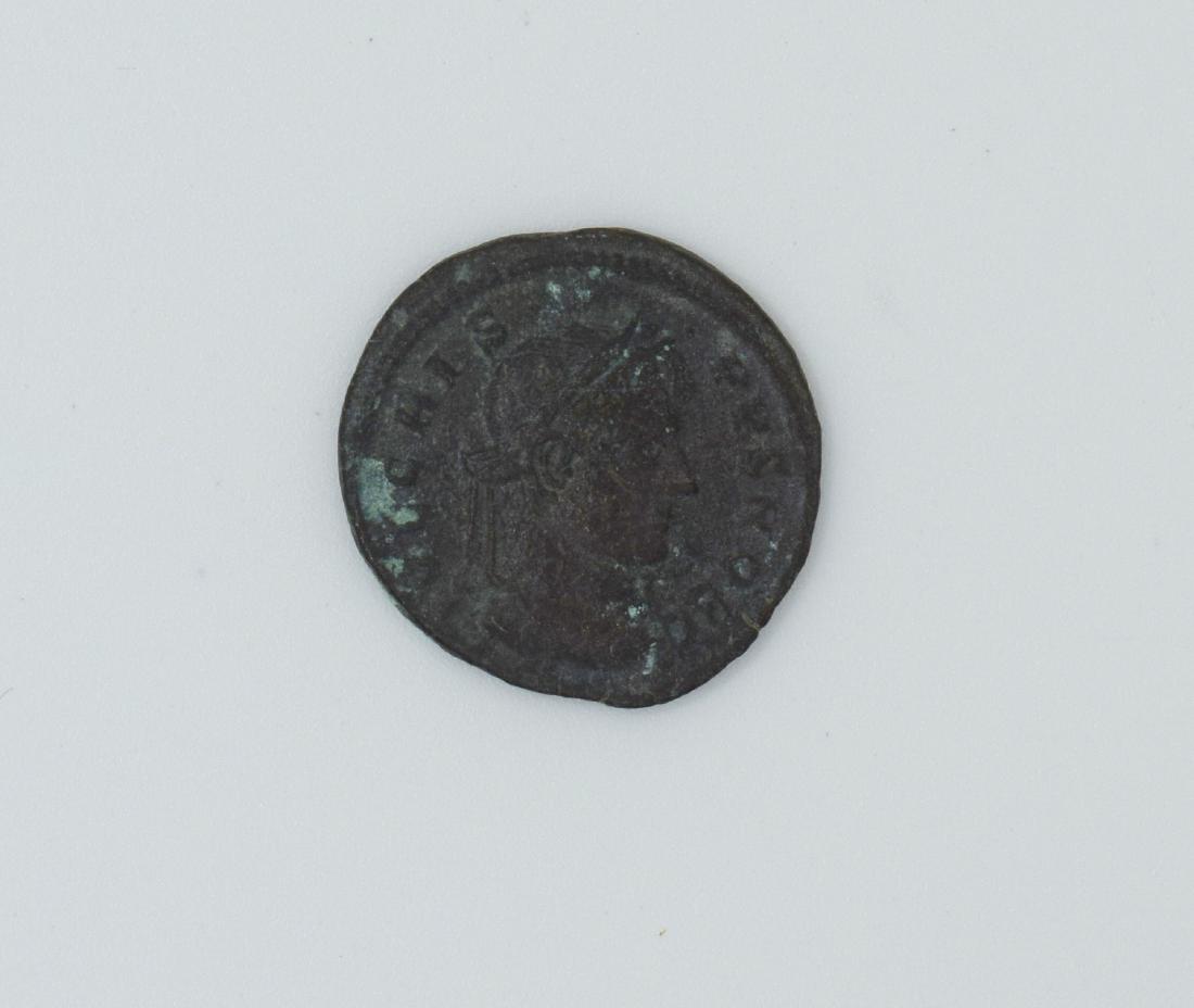 Roman bronze coin CONSTANTIUS 1st. 305-306 AD (1 of 2)