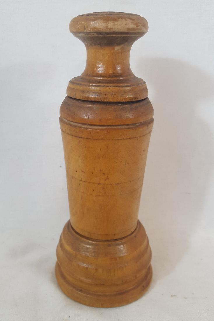 Late 19th Century turned wooden nutmeg grater. (1 of 3)