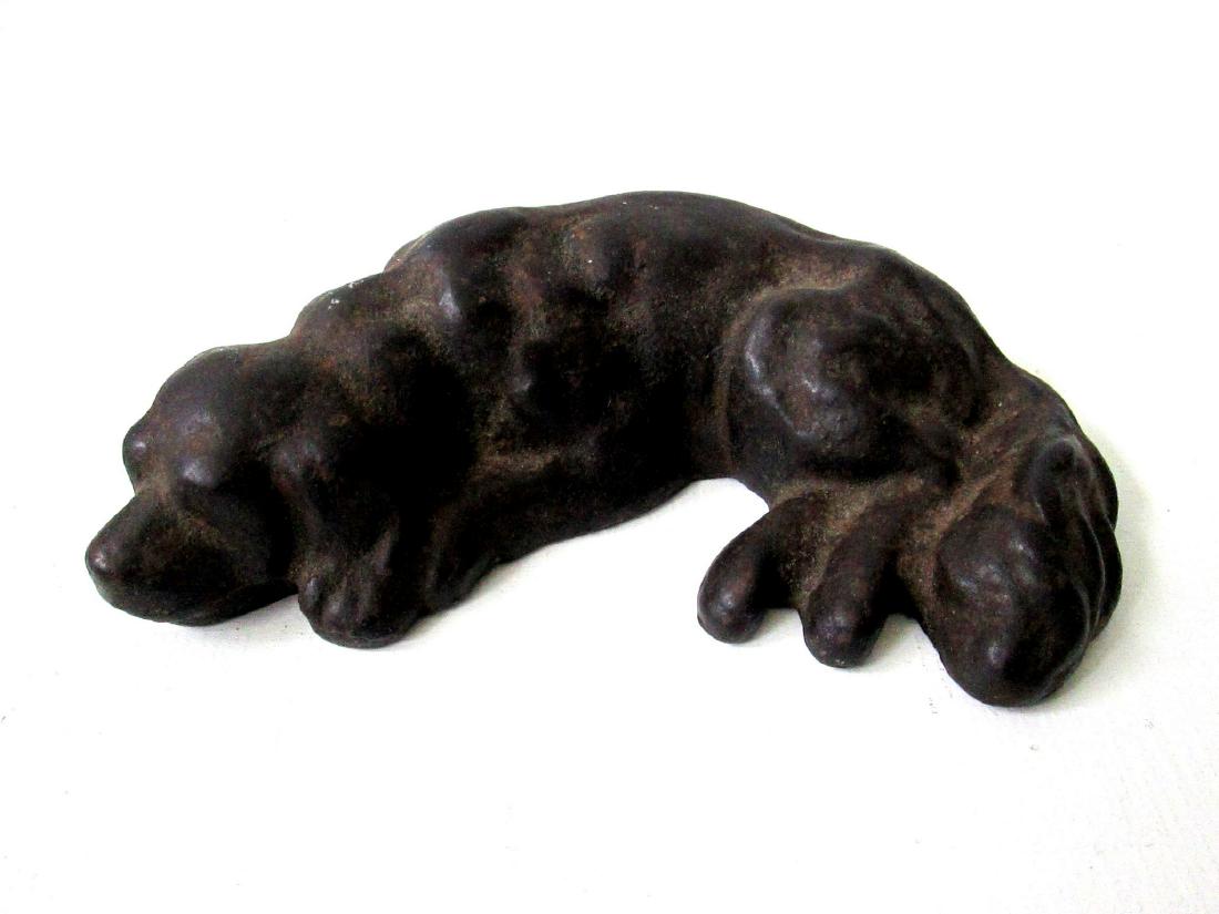 Rare Sleeping Dog Doorstop (1 of 8)