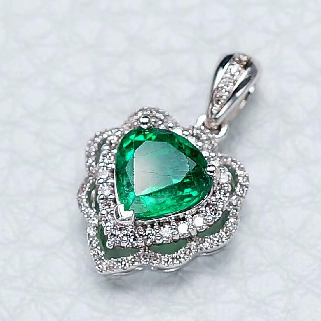 1.37 CTW Emerald & VS Diamond Pendant 18K (1 of 4)