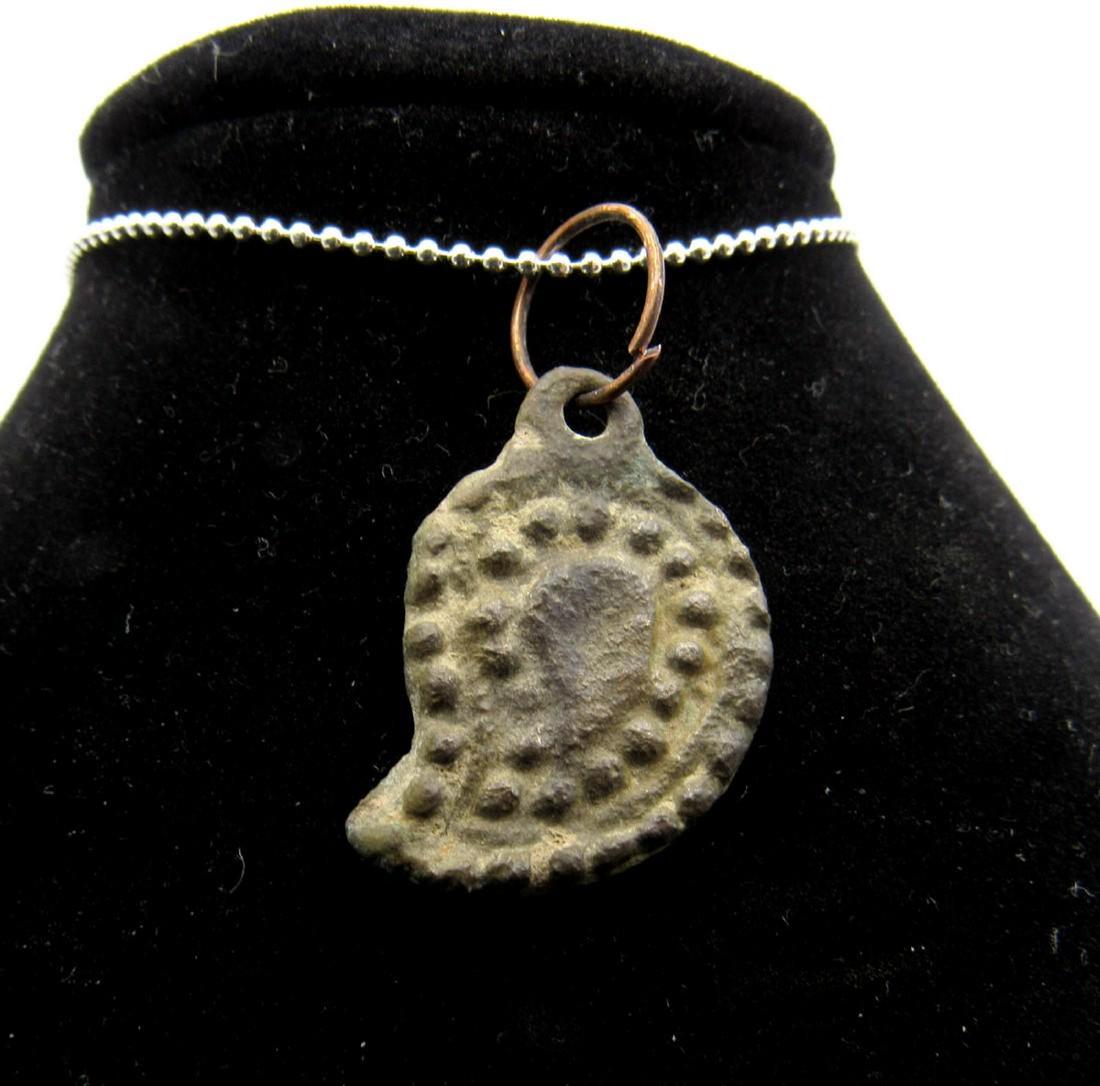 Medieval Viking Era Bronze Floral Leaf Pendant: Medieval Viking Era Bronze Floral Leaf Pendant Date: C. 900 - 1100 A.D. Attractive Medieval Viking Era Bronze Floral Leaf Pendant. Expertly cleaned/polished and conserved to reveal the original look o