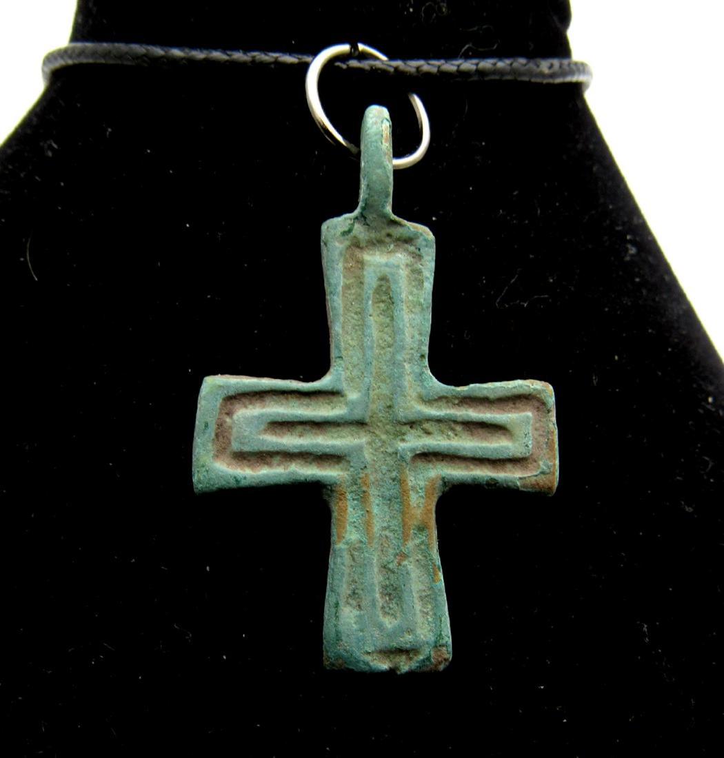 Medieval Viking Era Bronze Cross Pendant: Medieval Viking Era Bronze Cross Pendant Date: ca. 900 - 1100AD Medieval Viking Era Bronze Cross Pendant, what an amazing example of craftsmanship Material: Bronze Provenance: Obtained from an old Bri