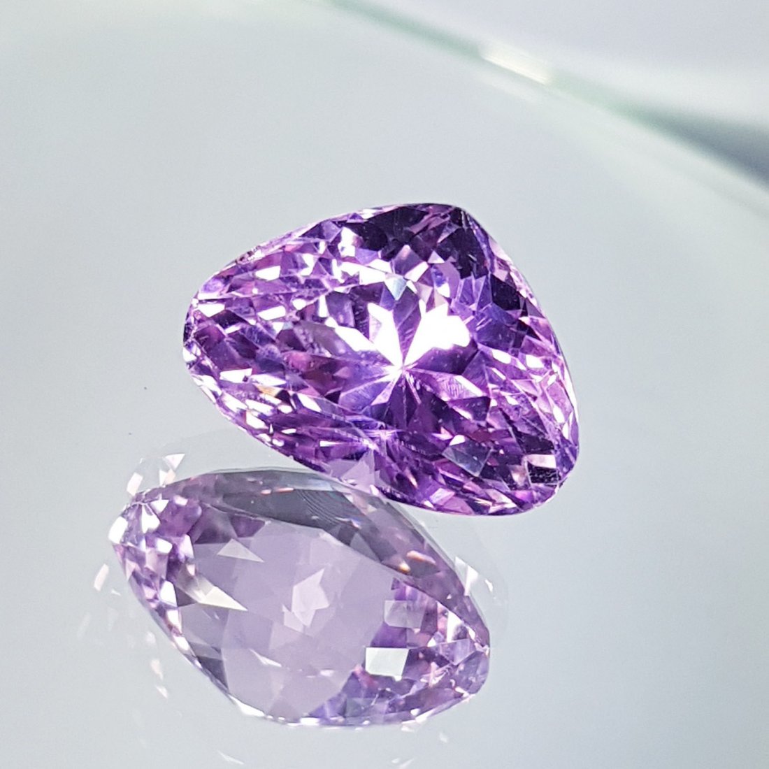 Pink Kunzite - 9.05 ct (1 of 4)