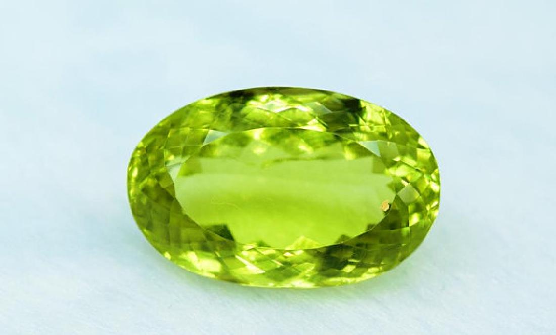 20.35 Carats Oval Cut Untreated Lemon quartz Loose: 20.35 Carats Oval Cut Untreated Lemon quartz Loose Gemstone From Afghanistan - Weight : 20.35 carats Sizes : 19*11*9 mm Origin : Afghanistan Treatment : Natural DHL Global Shipping; 20.35 Carats Oval 