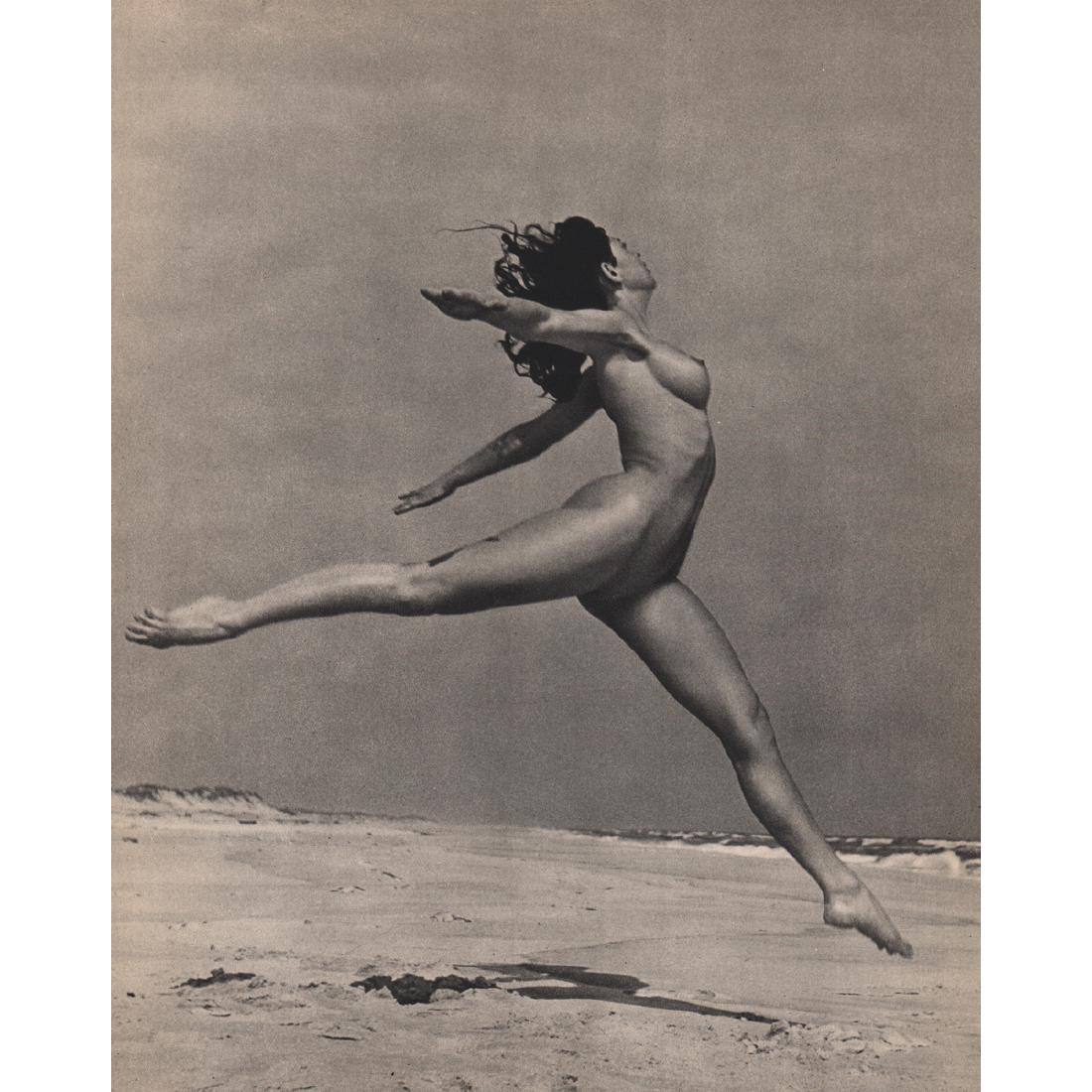 ANDRE DE DIENES - Nude: Artist: ANDRE DE DIENES Print Title: Nude Medium: Sheet-fed Gravure Printing Date: ca 1950s Printed in France Image size approx. 9 x 11.25 inches Andre De Dienes (1913-1985) was a Hungarian photograph