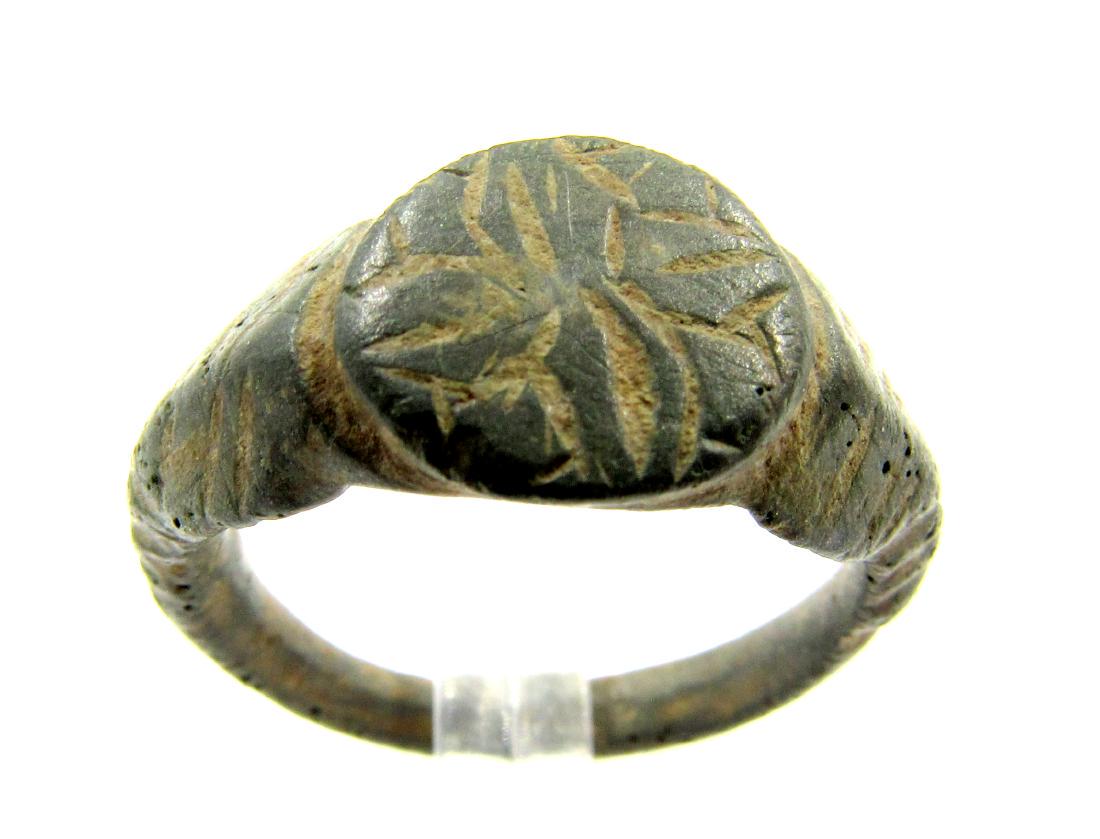 Medieval Crusaders Ring with Star of Bethlehem (1 of 3)