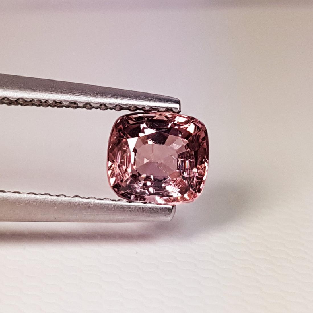 Spinel - 1.07 ct: Item: Spinel - 1.07 ct Loose gemstone Color/Clarity: VVS Carat Weight: 1.07 Size (mm): 5.90 x 5.40 x 3.60 Cushion - Burma No Reserve: This lot starts at $1 and has no reserve as a courtesy so that col