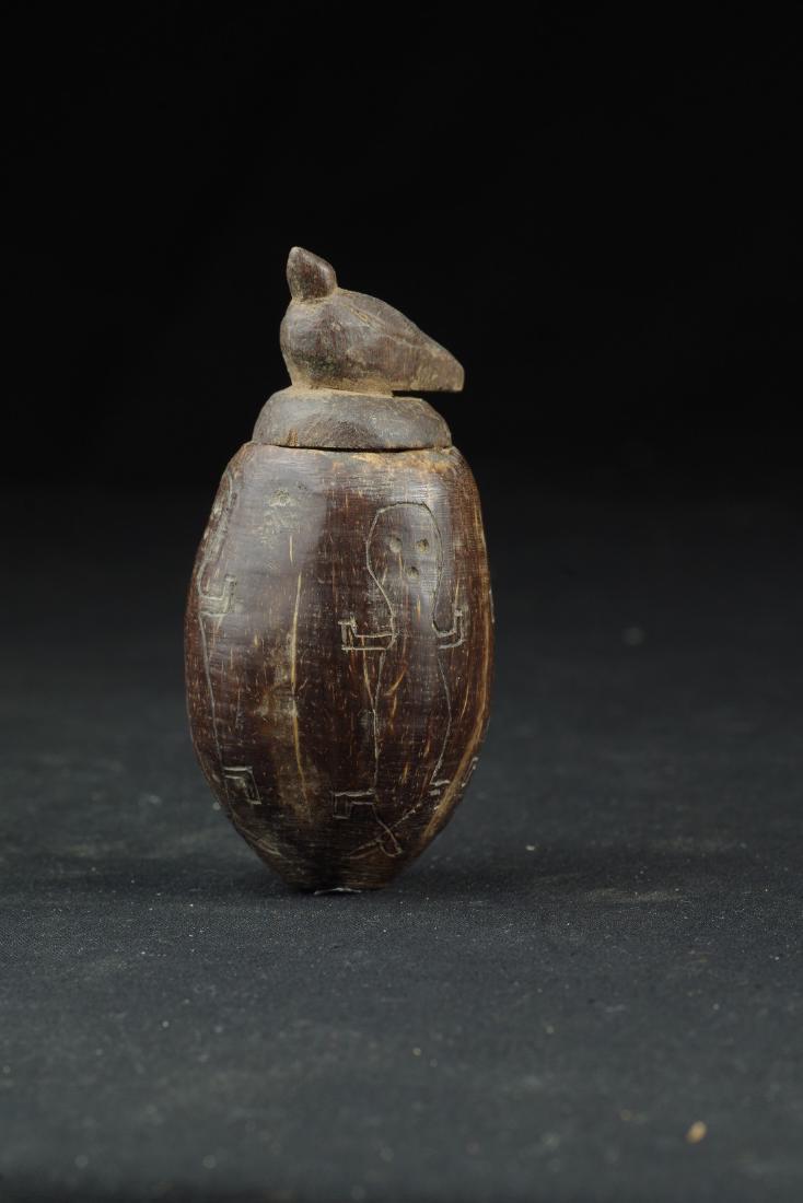 Minute Container Made from a Fruit Pitt (1 of 11)