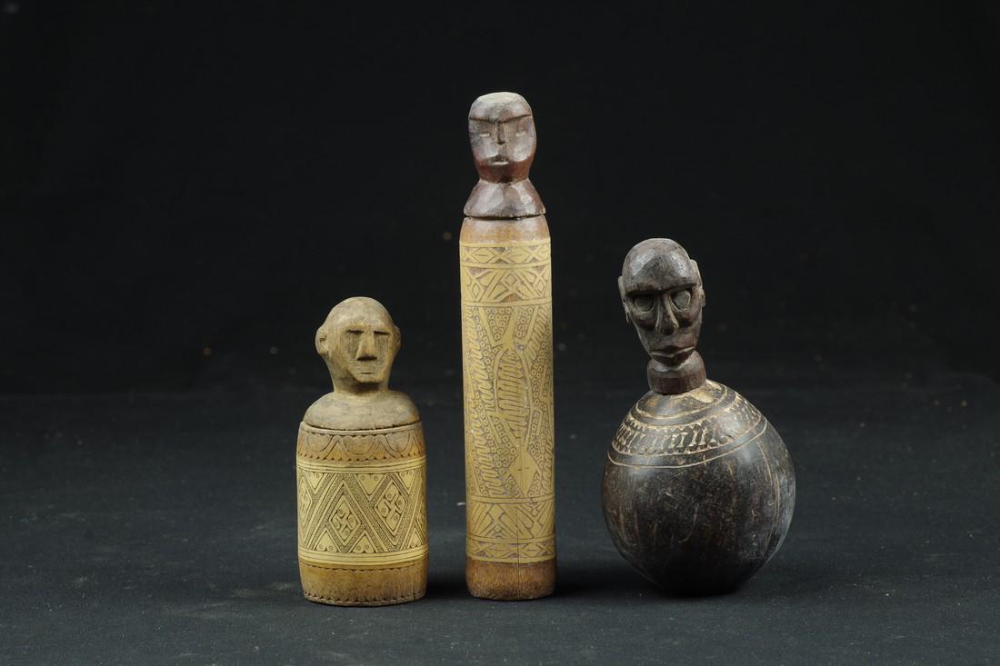 3 Containers With Ancestor Head Stopper (1 of 17)