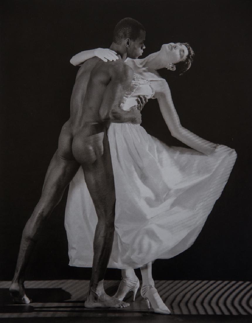 ROBERT MAPPLETHORPE - Thomas and Dovanna, 1986: Artist: Mapplethorpe, Robert Title: Thomas and Dovanna, 1986 Medium: Duotone Photo Litho, 2002, Hong Kong Dimensions: 7.25x9.25" Heat Wax Mounted on 12x16" Conservation Board Robert Mapplethorpe was a