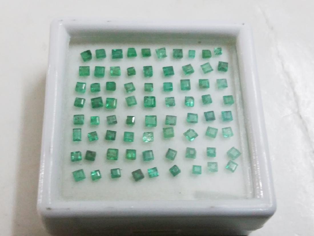Natural Green Colombian Emerald Wholesale Lot: Item: Natural Green Colombian Emerald Wholesale Lot Gemstones: Emerald Carat Weights: 7.37 Size/Dimensions: MIX SIZE Number of Pieces. : 192 Please note that this lot has a confidential reserve. When 