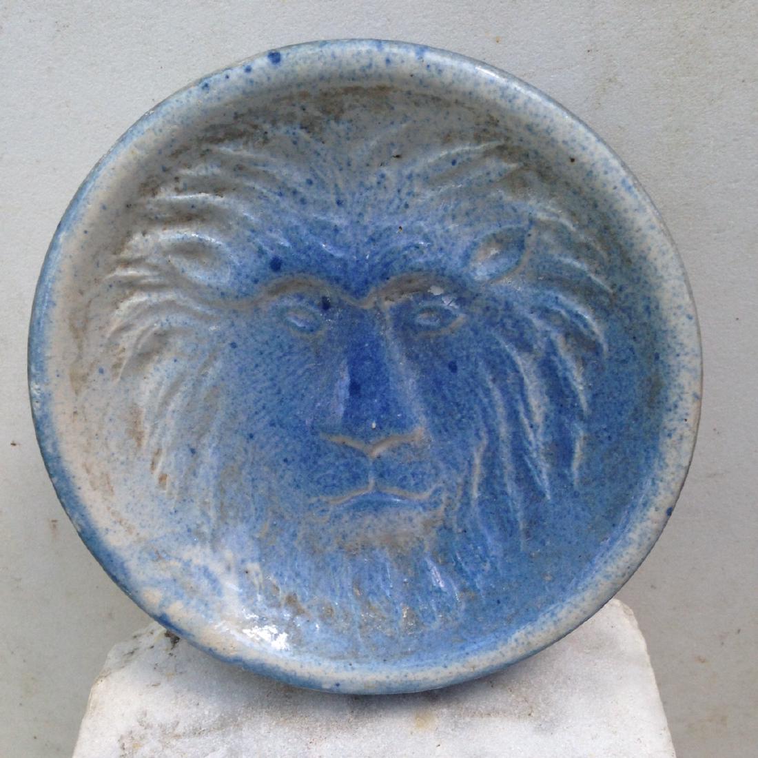 C1900 Stoneware Lion Head Soap Dish (1 of 5)
