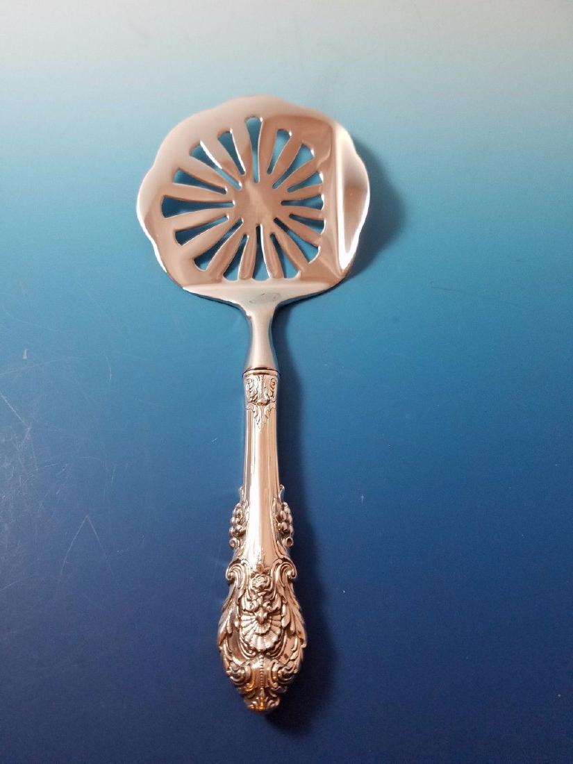 Sir Christopher Wallace Sterling Tomato Server (1 of 3)