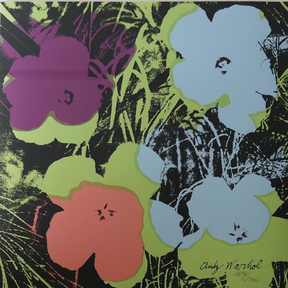 Andy WARHOL (after) - Flower (1967), Granolithograph: Andy WARHOL (after) Flower (1967) The most famous works of Andy Warhol, Granolithograph published by the Pittsburgh Museum of Modern Art, the artist's hometown. CMOA stamp on the back. Numbered in pen