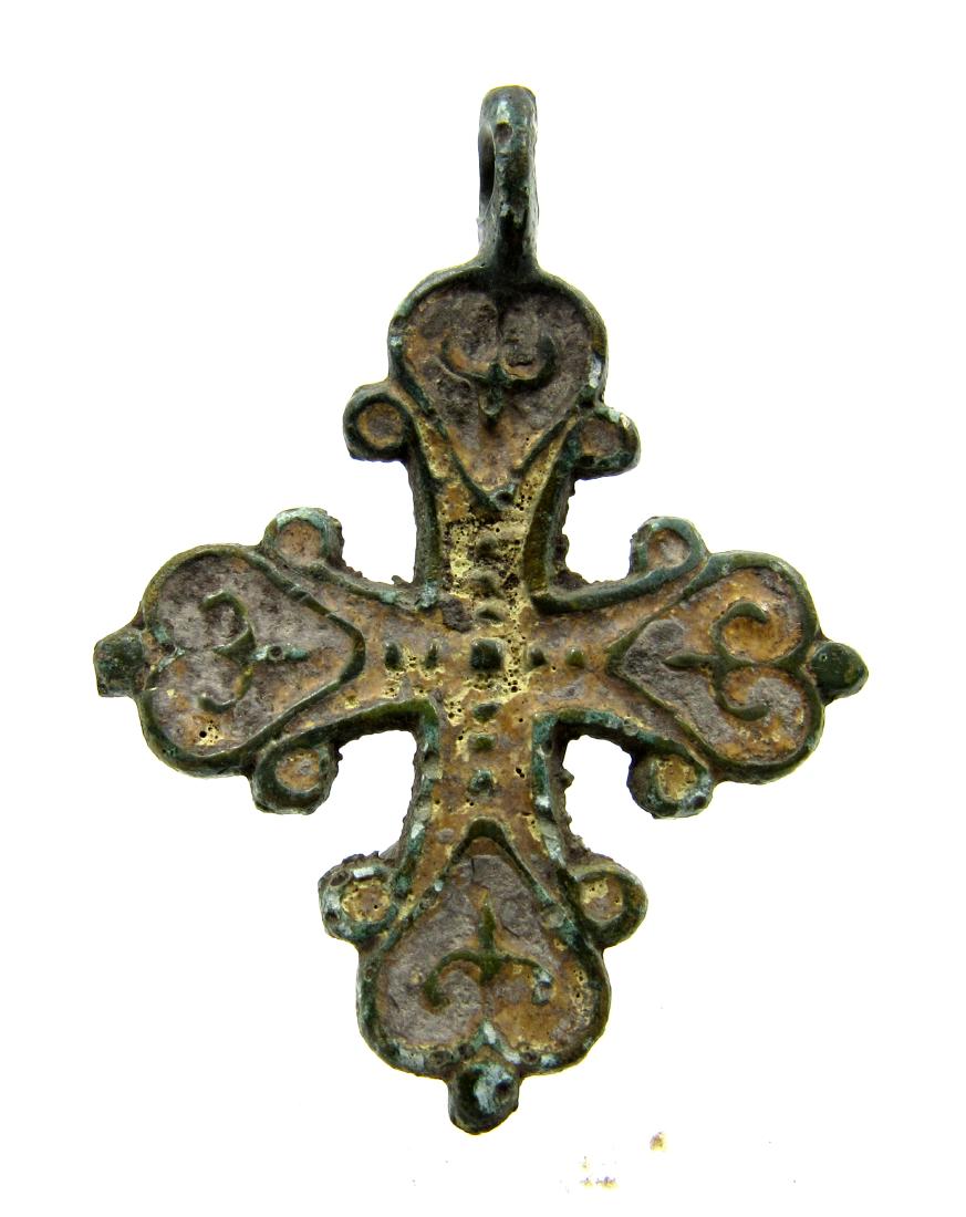 Medieval Crusaders Era Bronze Enamelled Cross Pendant (1 of 3)