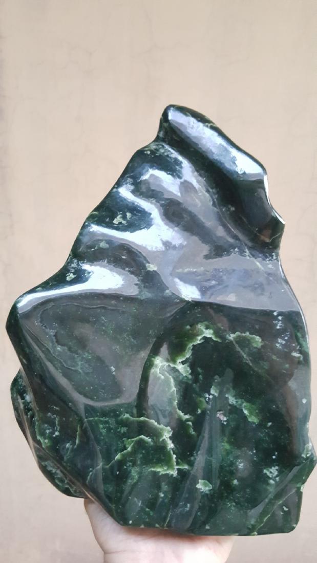5 KG HEAVY WEIGHT NATURAL DEEP GREEN NATURAL NEPHRITE (1 of 3)