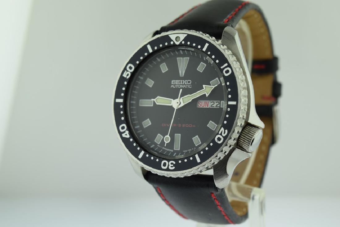 Seiko Automatic Diver's 200m Watch (1 of 10)