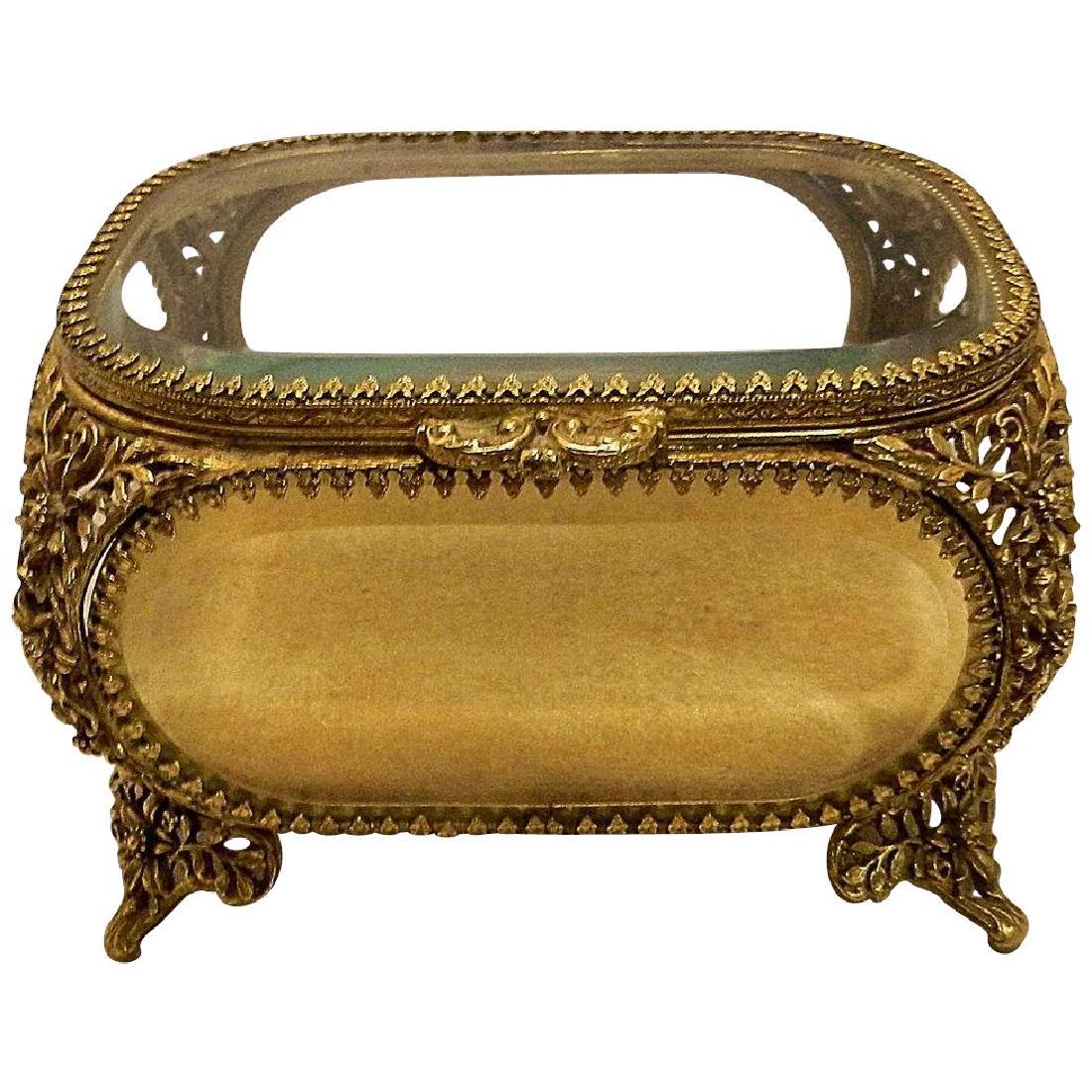 Vintage Matson 22Kt Gold Plated Filigree and Beveled: This beautiful Vintage Matson 22Kt Gold Plated Filigree and Beveled Glass Jewelry Casket is in Excellent Condition! A beautiful vintage jewelry casket with thick beveled glass panels. It measures appr