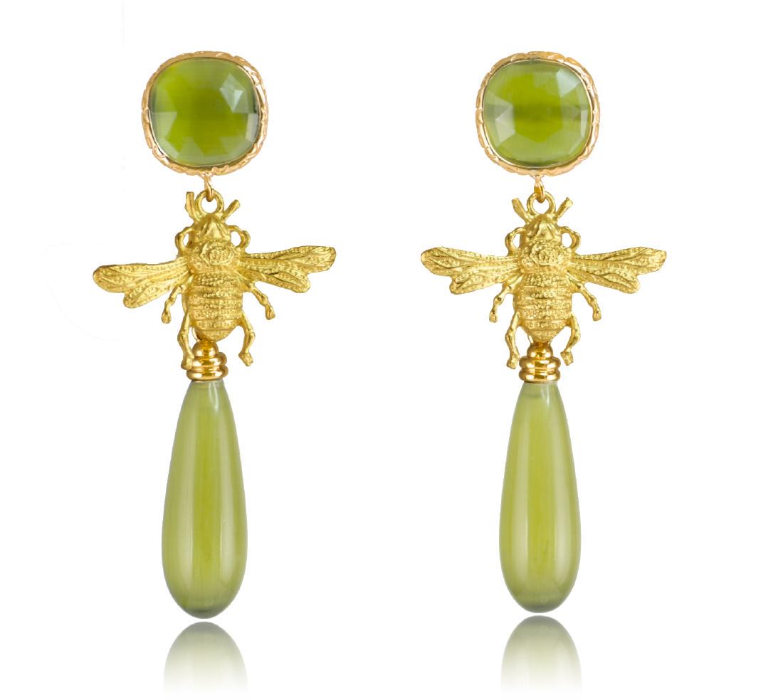 Green Fly Eye-catching Earrings (1 of 4)