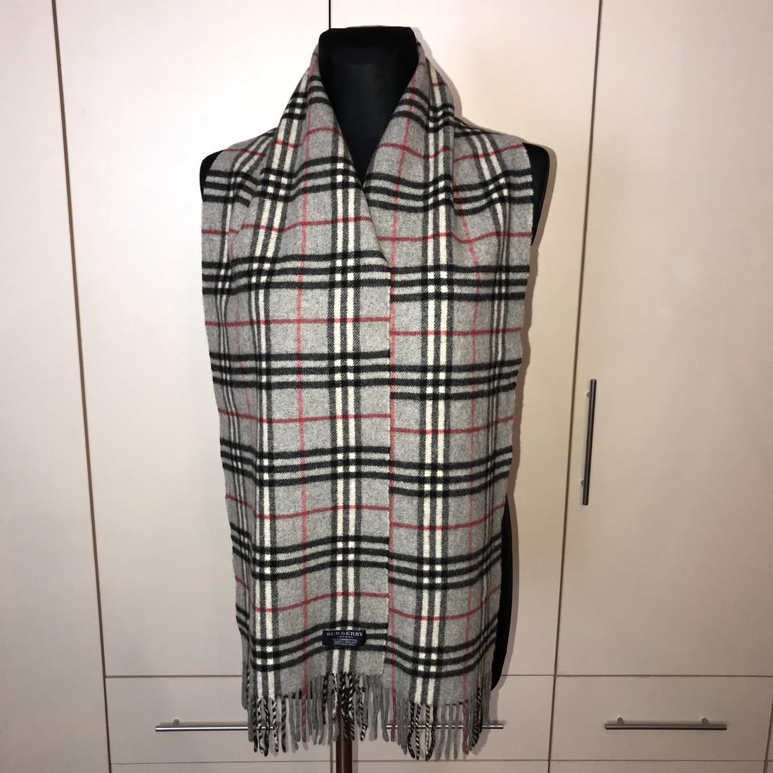 Burberry 100% Lambswool Nova Check Grey Long Scarf (1 of 5)