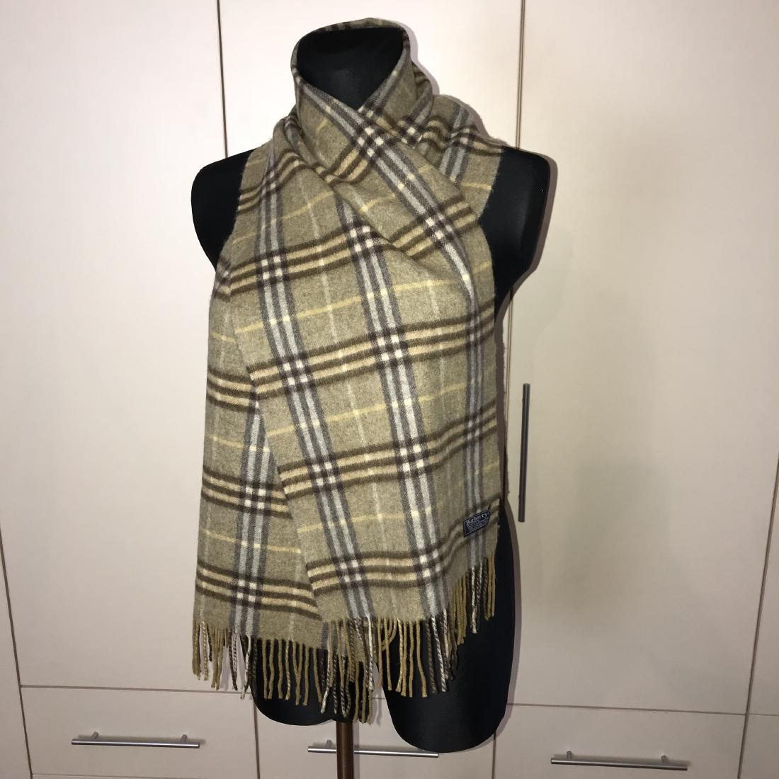 Burberry 100% Cashmere Nova Check Scarf (1 of 6)