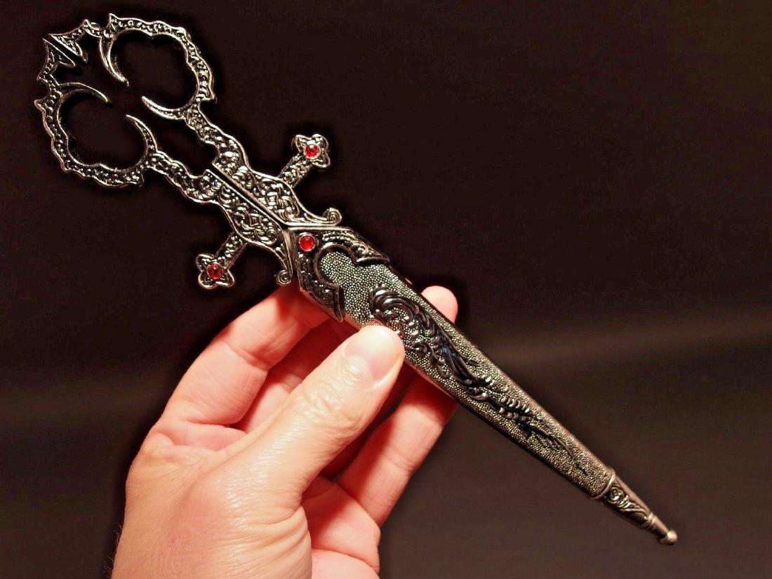 Medieval Dagger Scissors w Scabbard (1 of 8)