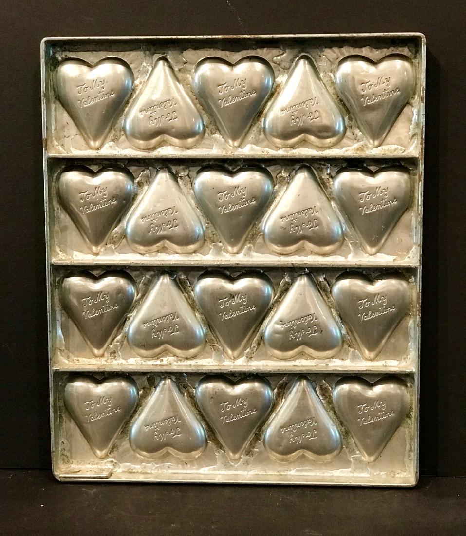 TO MY VALENTINE “flattie” Chocolate Mold, c. 1940 (1 of 3)