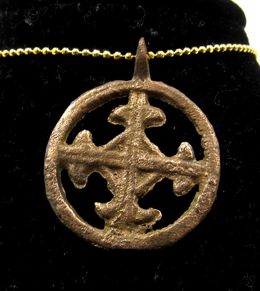 Medieval Crusaders Era Bronze Open-Work Cross Pendant (1 of 2)