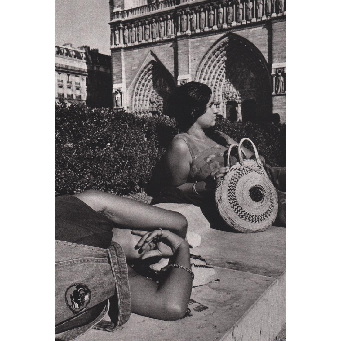 JEAN-PHILIPPE CHARBONNIER - Outside Notre-Dame, 1977: Artist: JEAN-PHILIPPE CHARBONNIER Print Title: Outside Notre-Dame, 1977 Medium: Sheet-Fed Gravure Printing Date: 1980's Printed in France Image Size approx: 6 x 9 inches Jean-Philippe Charbonnier (192