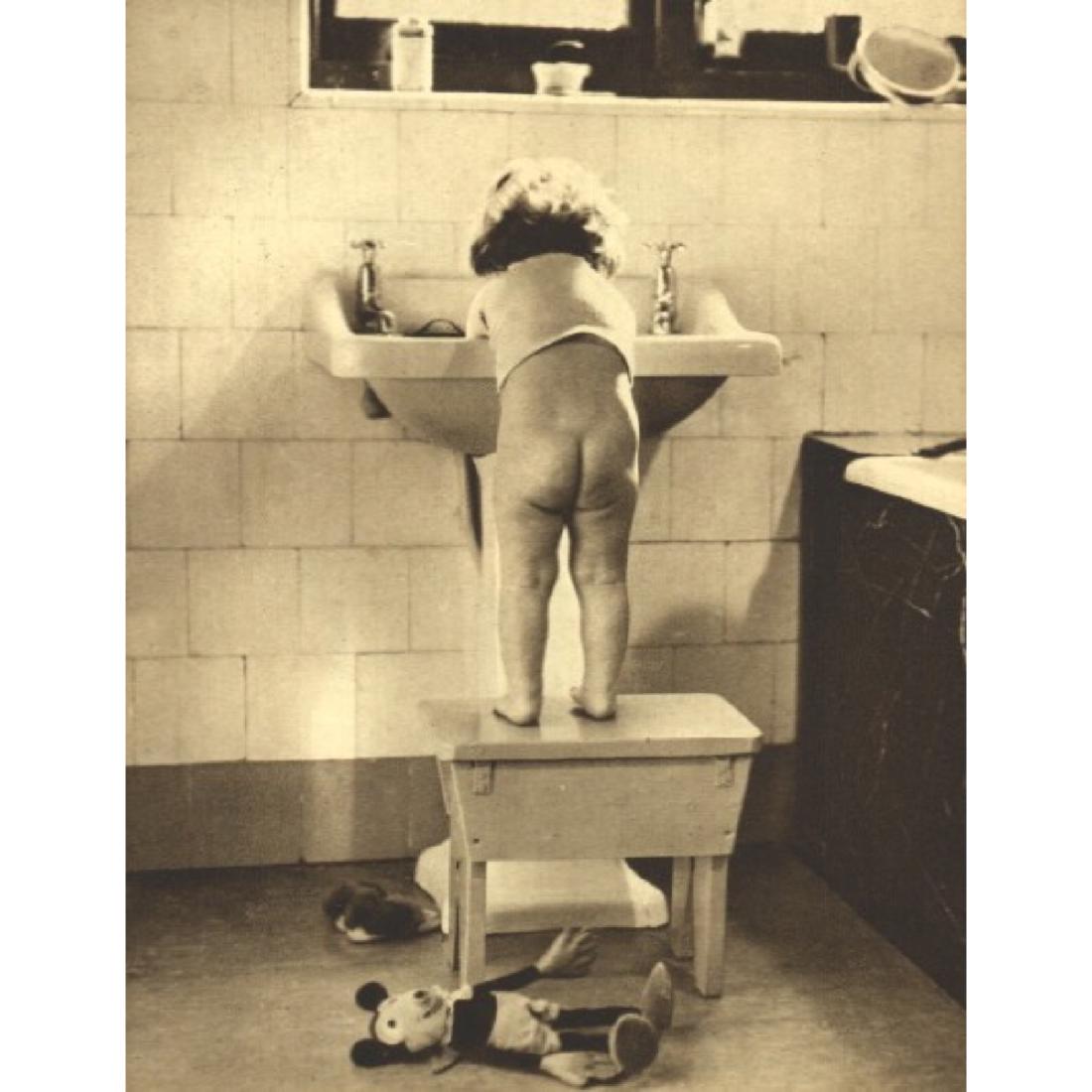NORMAN A. SQUIRE - The Morning Toilet: Artist: NORMAN A. SQUIRE Print Title: The Morning Toilet Medium: Sheet-fed Gravure Printing Date: 1930's Printed in England Image Size: 4 x 5.5 inches Please note that this lot has a confidential rese