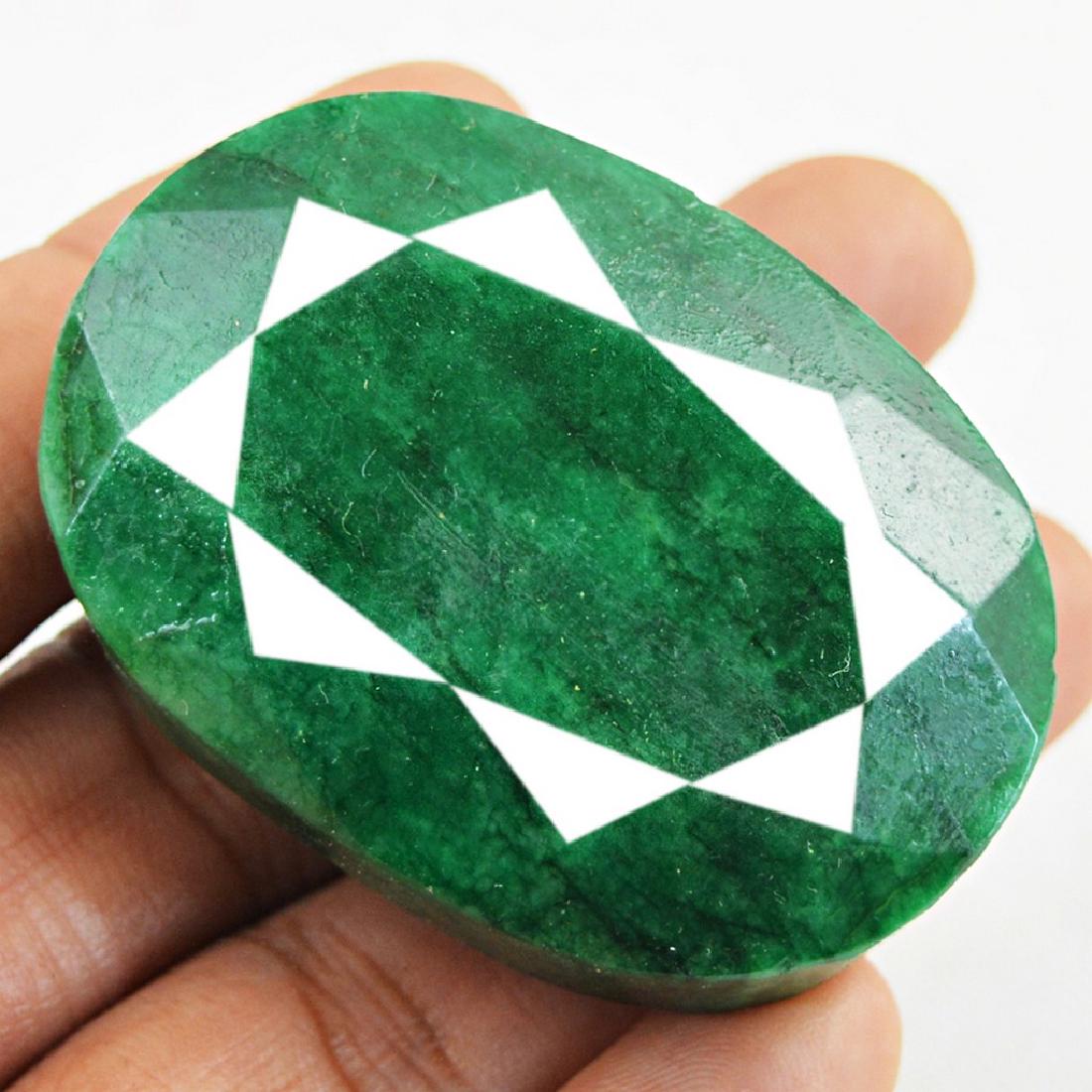 Green Emerald Oval Shape Gem (1 of 1)