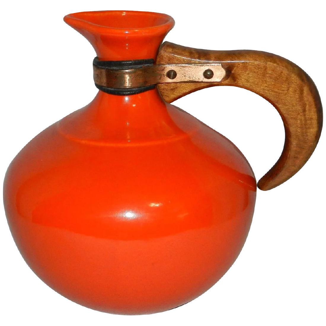 Vintage Bauer Pottery 1930’s Plain Orange Coffee Server (1 of 7)