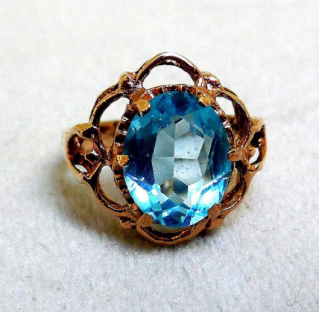 14K Gold & Blue Topaz Vintage Ring