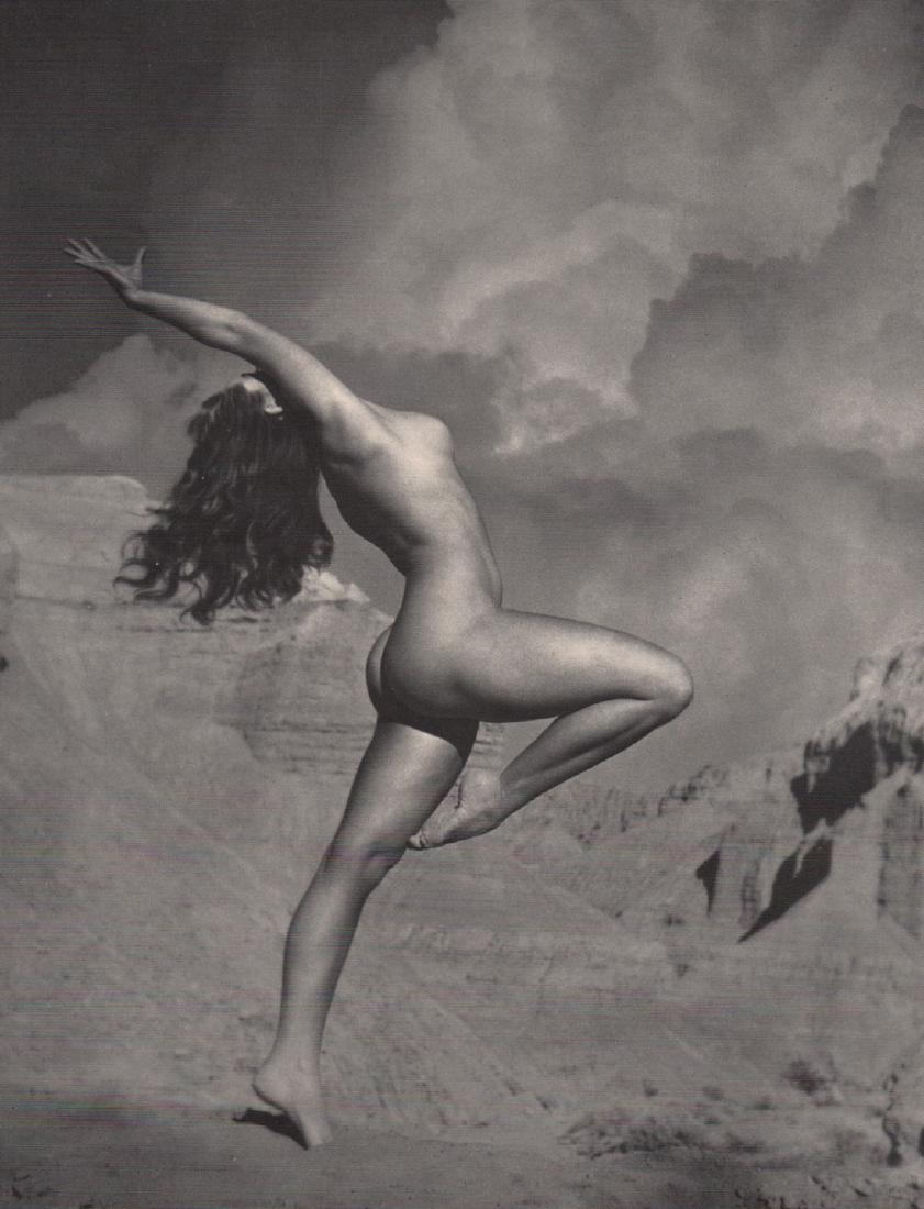 ANDRE DE DIENES - Nude: Artist: ANDRE DE DIENES Print Title: Nude Medium: Photoengraving Printed 1958 in the UK Image size (inches) approx. 8 x 10” Please note that this lot has a confidential reserve. When you leave a bid