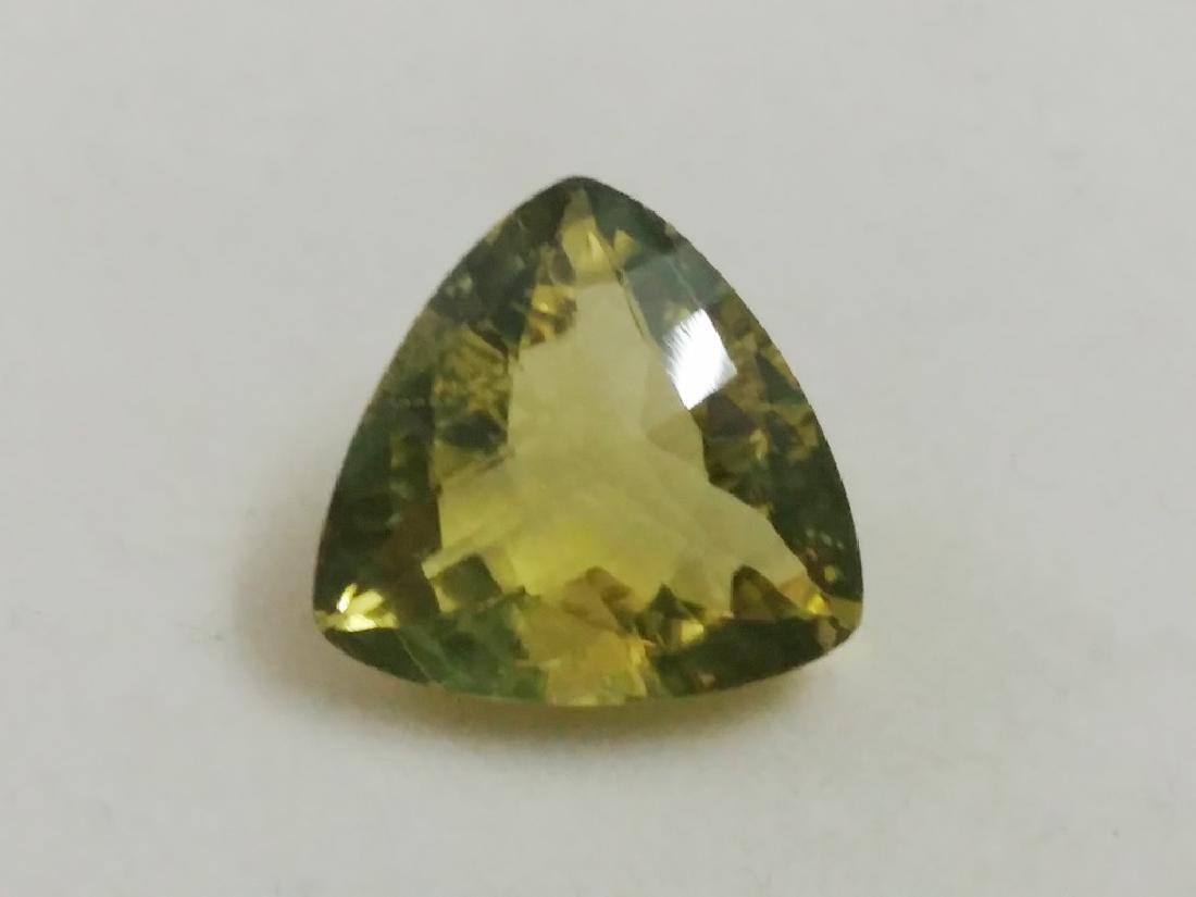 Natural Trillion Checker Cut Lemon Topaz: Item: Natural Trillion Checker Cut Lemon Topaz Loose Gemstone: Topaz Carat Weight: 17.58 Size/Dimensions: 18 x 18 x 10 No of Pcs.: 1 Please note that this lot has a confidential reserve. When you leav