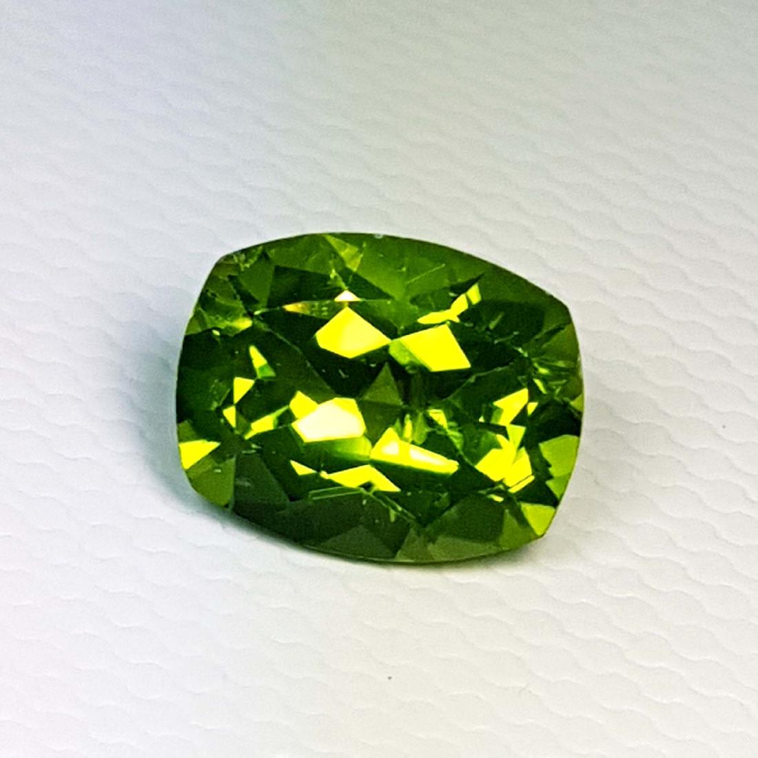 Fantastic Natural Peridot - 2.15 ct (1 of 4)