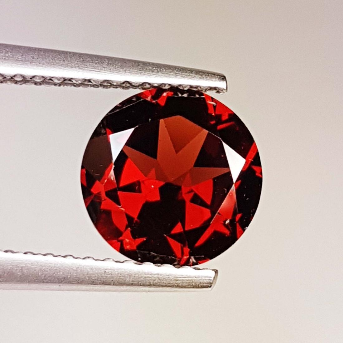 Natural Pyrope - Almandite Red Garnet - 1.94 ct (1 of 4)